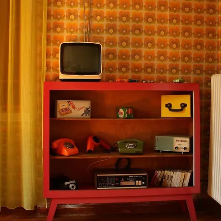 Kyra Vintage House *