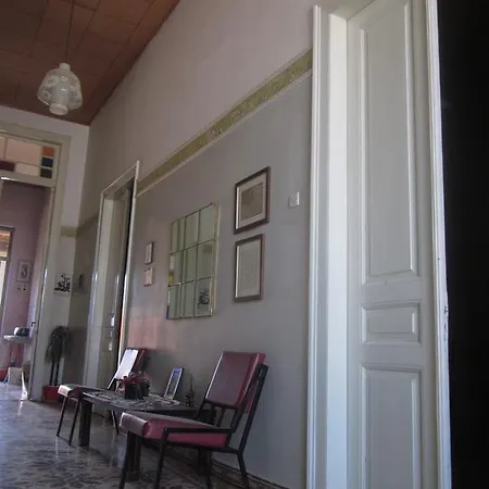 Kyra Vintage House דירה חאניה